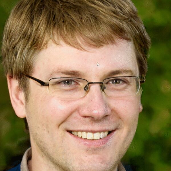 Михаил Кузнецов